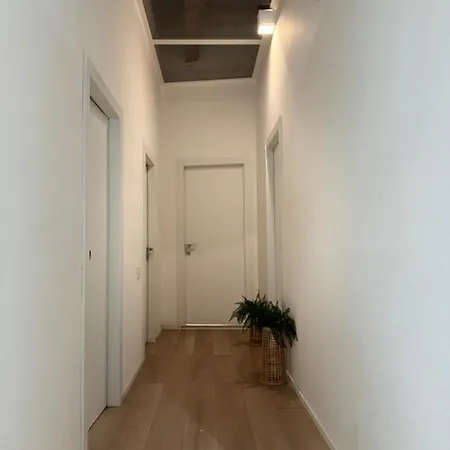 Fl Nel Corso Κάλιαρι